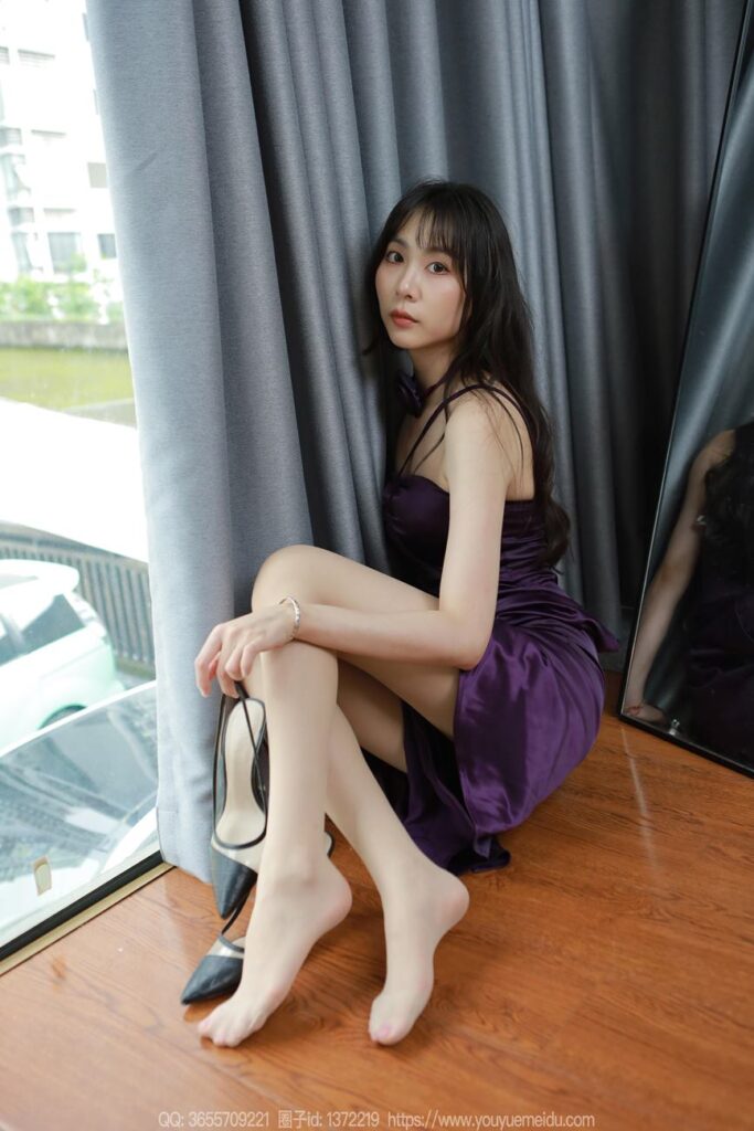 [IESS异思趣向] 2024.04.23 丝享家 1723 团团《紫色韵味》[79P/66MB]插图3