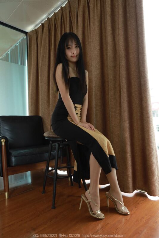 [IESS异思趣向] 2024.05.23 丝享家 1749 婉萍《中式包臀裙》[88P/77MB]-无料摄影圈