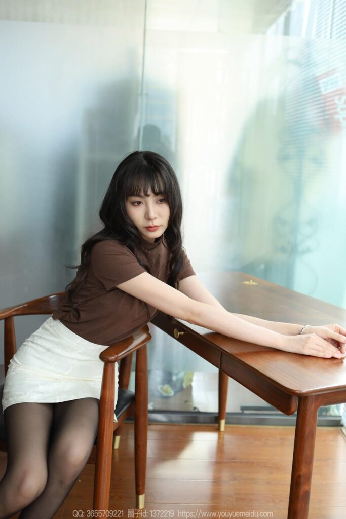 [IESS异思趣向] 2024.05.26 丝享家 1751 团团《咖色穿搭》[87P/81MB]插图2