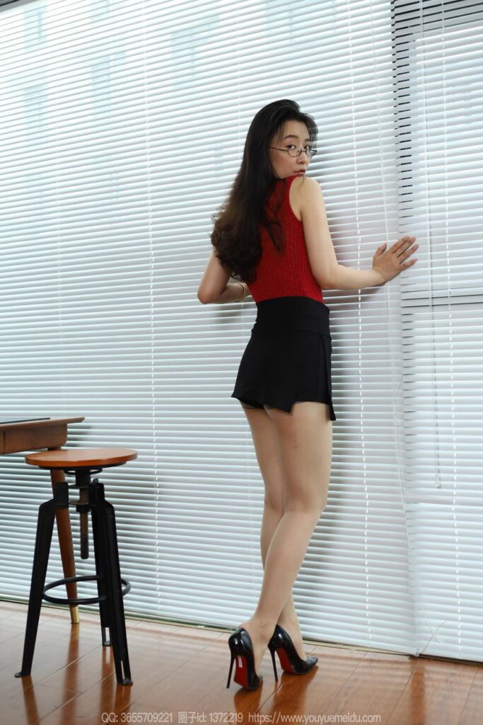 [IESS异思趣向] 2024.06.19 丝享家 1772 秋秋《镂空的春色》[82P/67MB]插图2