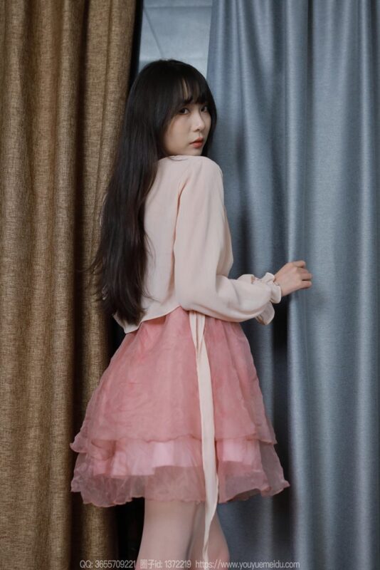 [IESS异思趣向] 2024.08.04 丝享家 1811 团团《粉白渐变（上）》[80P/80MB]-无料摄影圈