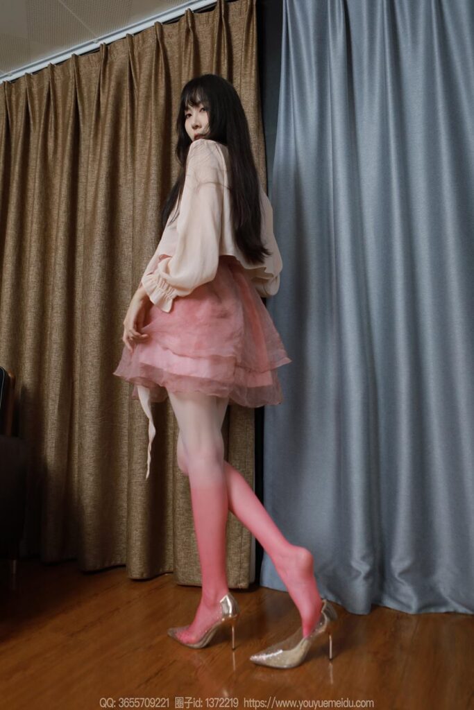 [IESS异思趣向] 2024.08.08 丝享家 1815 团团《粉白渐变（下）》[88P/83MB]插图2