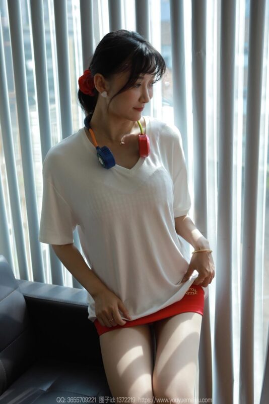 [IESS异思趣向] 2024.08.20 丝享家 1826 秋秋《白T红裙》[81P/70MB]-无料摄影圈