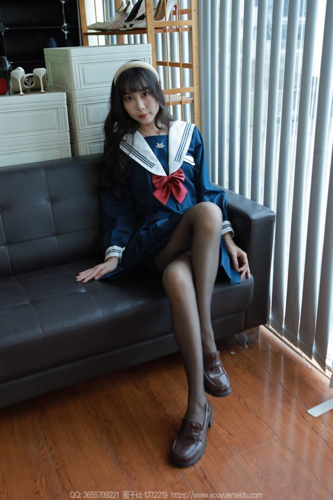 [IESS异思趣向] 2024.08.27 丝享家 1830 团团《嘿丝JK》[89P/81MB]插图1