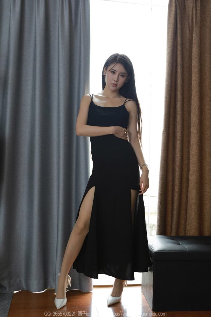 [IESS异思趣向] 2024.09.09 丝享家 1841 小宝《吊带高叉裙》[83P/72MB]插图3