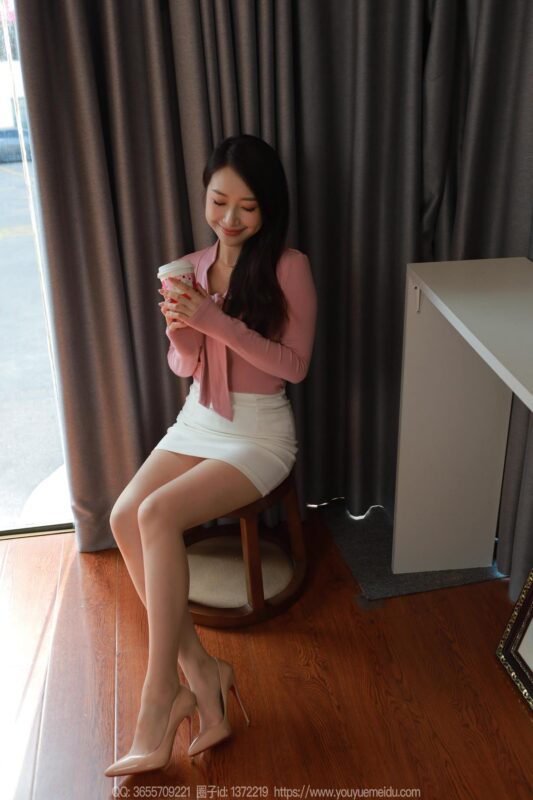 [IESS异思趣向] 2024.11.12 丝享家 1896 小婕《阳光玉姐》[89P/83MB]-无料摄影圈