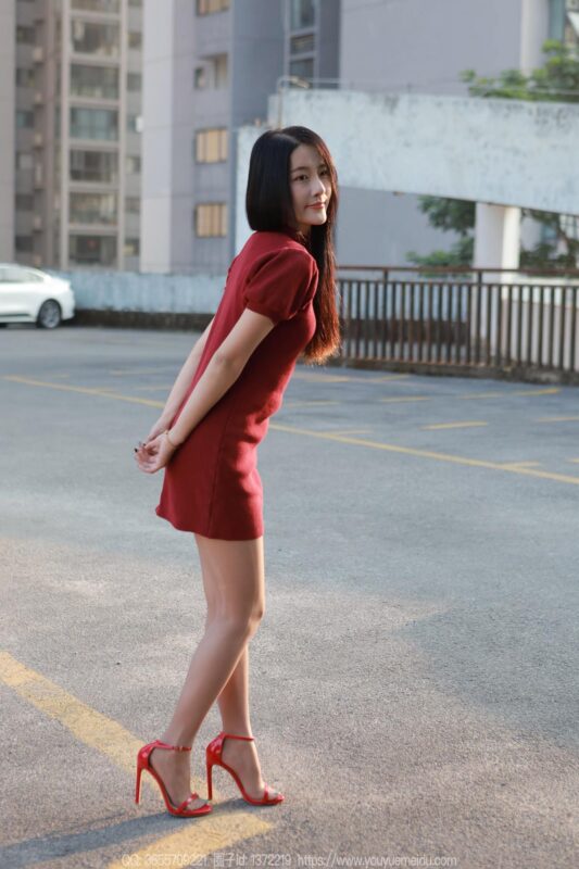 [IESS异思趣向] 2025.02.21 丝享家 1983 婉萍《红苹果（下）》[75P/86MB]-无料摄影圈