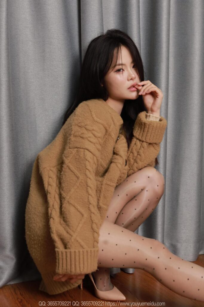 [IESS异思趣向] 2025.03.05 丝享家 1993 兔兔《吊带波点》[91P/93MB]插图2