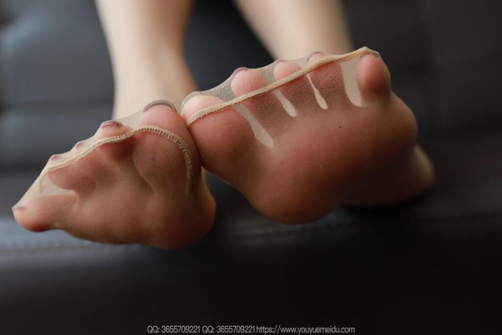 [IESS异思趣向] 2025.03.09 丝享家 1996 美子《上帝视角（下）》[89P/75MB]插图1