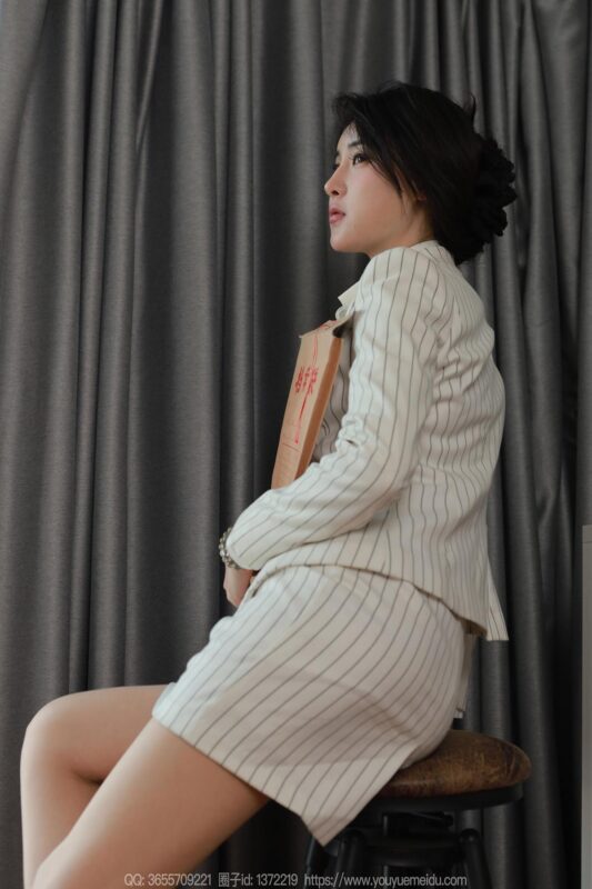 [IESS异思趣向] 2025.03.20 丝享家 2006 小宝《职场小白（下）》[93P/75MB]-无料摄影圈