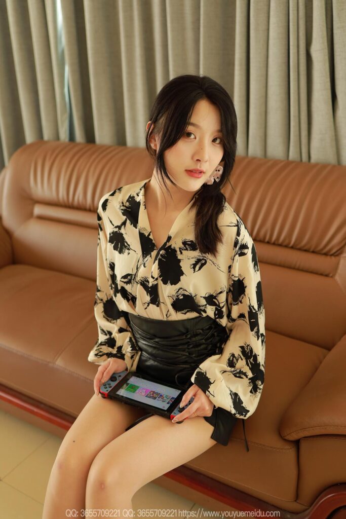 [IESS异思趣向] 2025.03.30 丝享家 2014 婉萍《双脚成行（上）》[90P/85MB]插图3