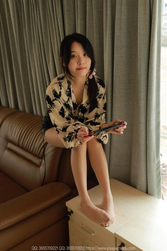 [IESS异思趣向] 2025.04.04 丝享家 2019 婉萍《双脚成行（下）》[88P/70MB]-无料摄影圈