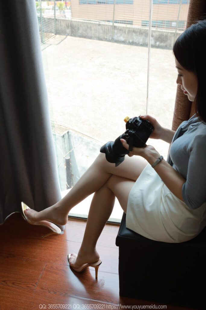 [IESS异思趣向] 2025.05.06 丝享家 2046 小婕《女摄影师（下）》[89P/74MB]插图2