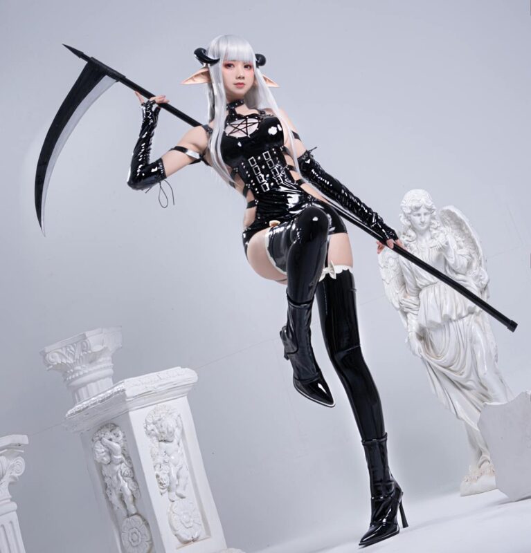 izumi泉桃子 NO.004 - 死神[83P/519MB]-无料摄影圈