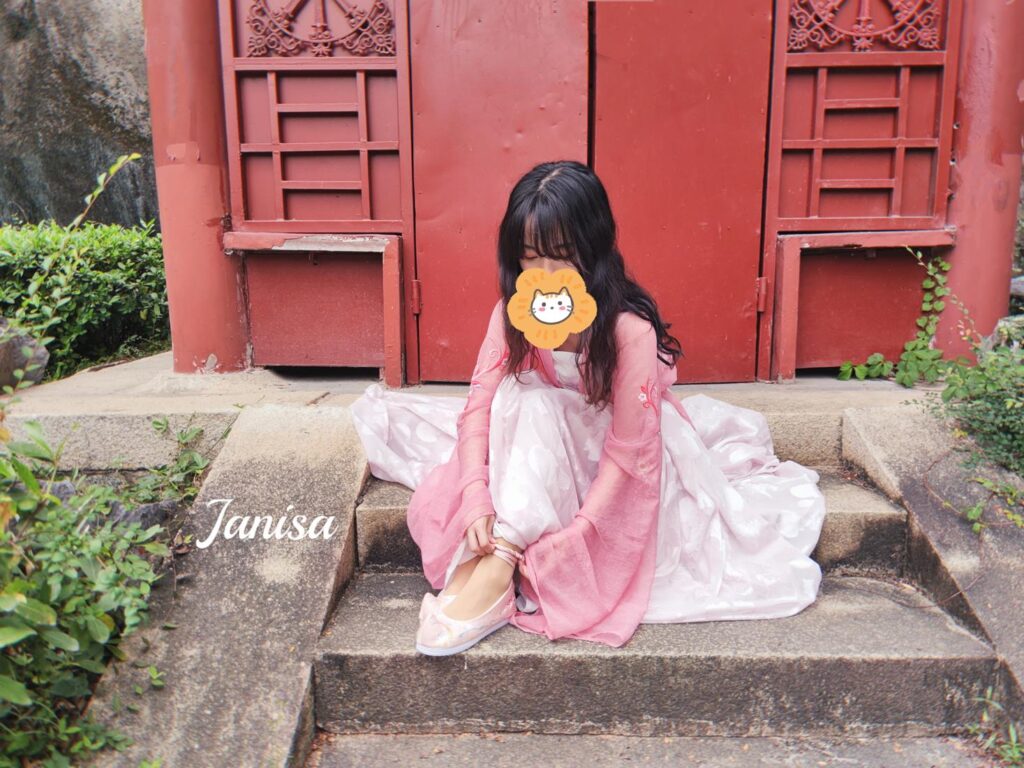 Janisa NO.003 – 云想衣裳[19P/166MB]-无料摄影圈