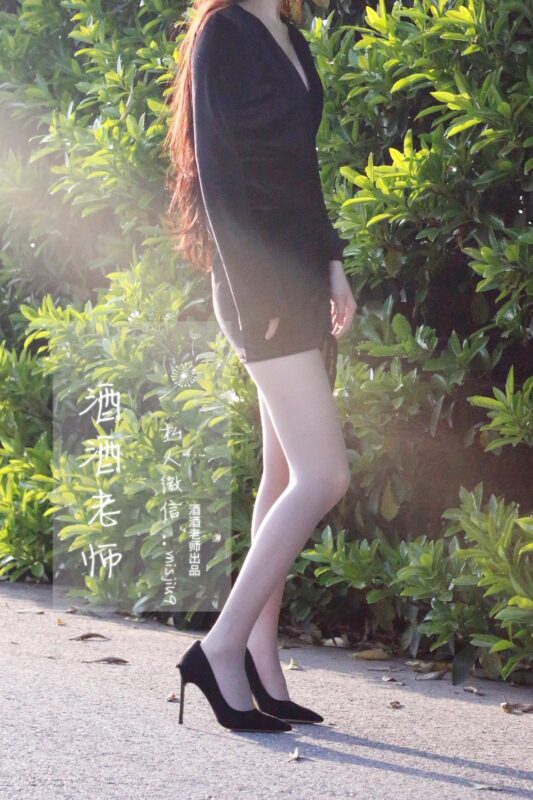 酒酒老师 NO.074 – 黄昏光影高跟秀[56P/178MB]-无料摄影圈