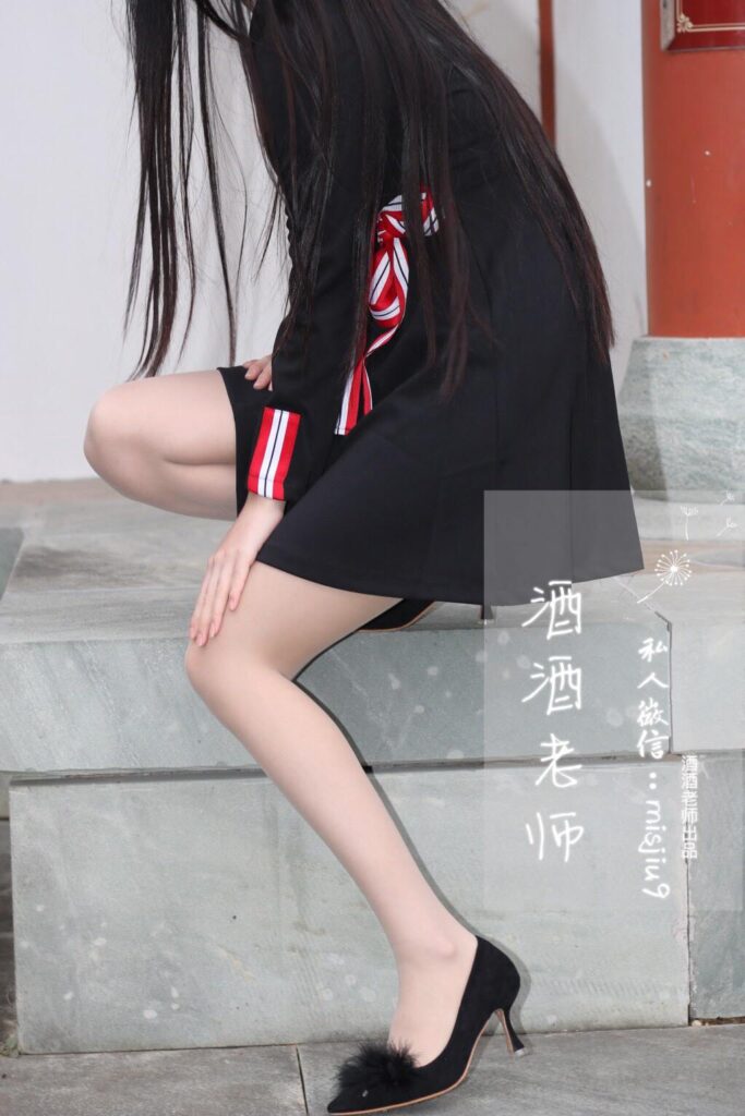 酒酒老师 NO.075 – 教师培训后的丝足韵事[48P/45.4MB]插图2