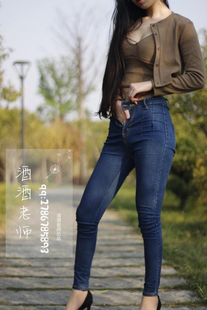 酒酒老师 NO.082 – 裤里丝最高图鉴 海外版[33P/313MB]插图3