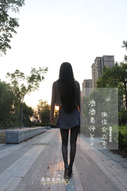 酒酒老师 NO.087 - 丝袜说，要有光[64P/90.8MB]-无料摄影圈