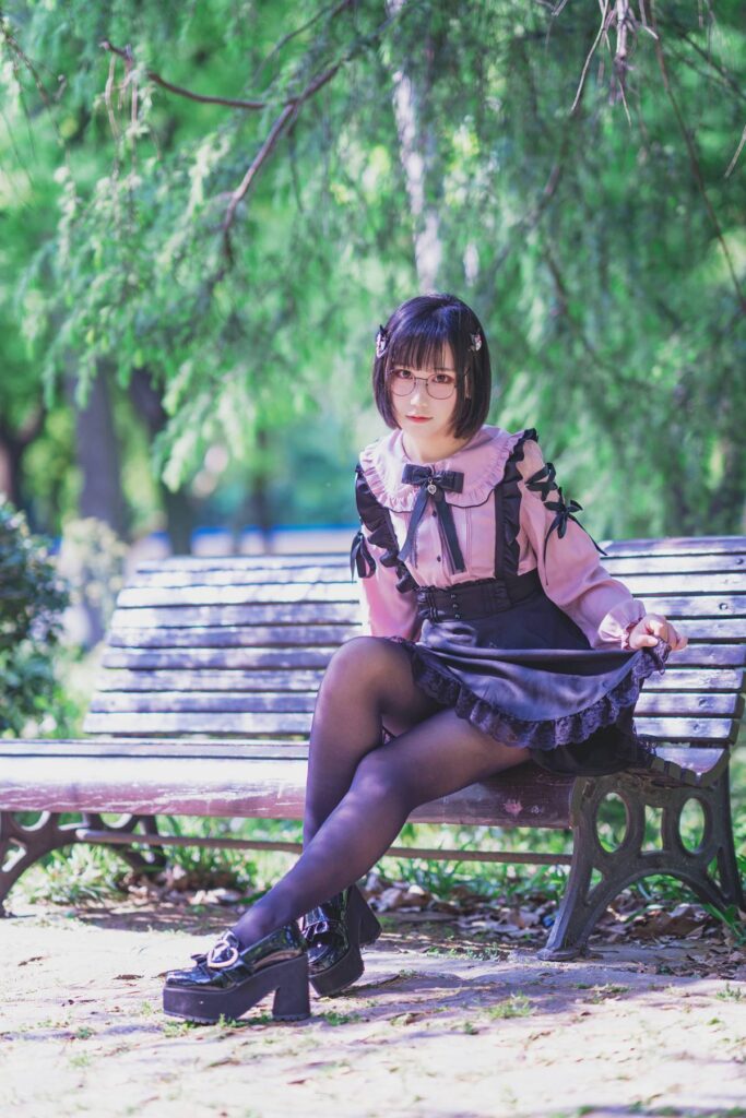 lunananya NO.002 – 黑丝地雷妹[26P/281MB]插图3