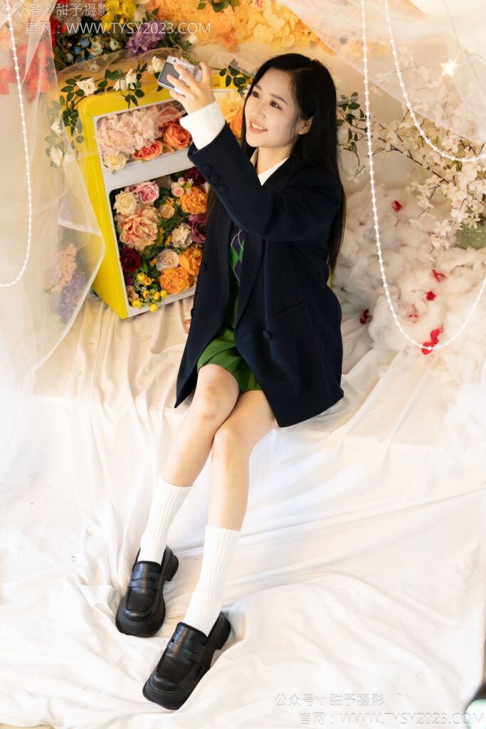 甜予摄影 NO.139 澜澜-皮鞋、白棉袜、裸足[116P/1V/9.97GB]插图1