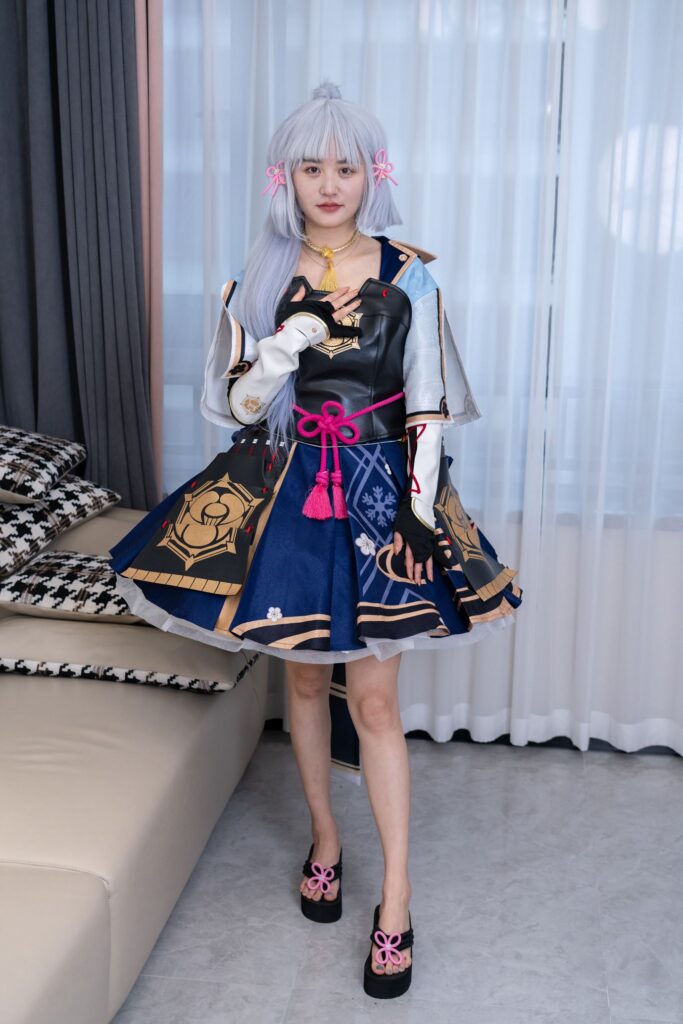 甜予摄影 NO.141 澜澜-cos服人字拖、白丝、裸足、挠脚心剧情[134P/3V/12.6GB]插图1