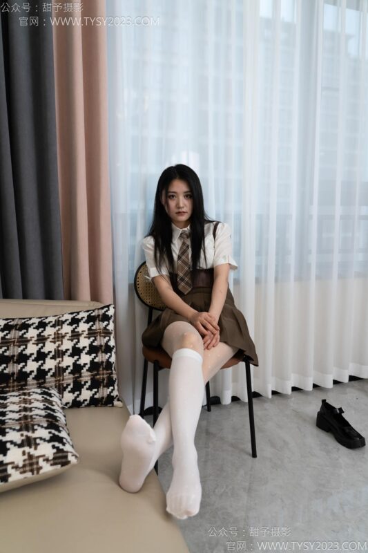 甜予摄影 NO.150 澜澜-皮鞋、大腿袜、小腿袜、波点白丝袜[162P/2V/11.1GB]-无料摄影圈