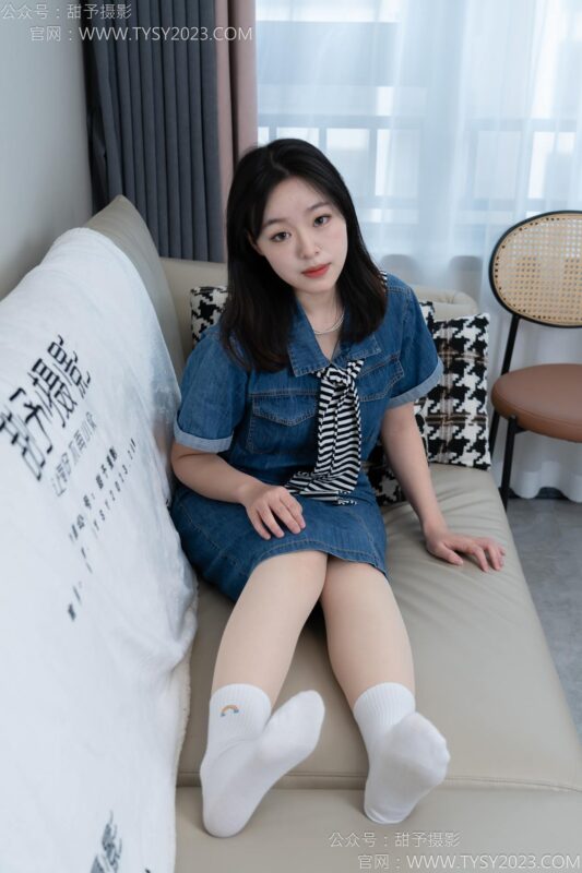 甜予摄影 NO.151 小葵-板鞋、白棉袜、薄肉丝[130P/2V/9.77GB]-无料摄影圈