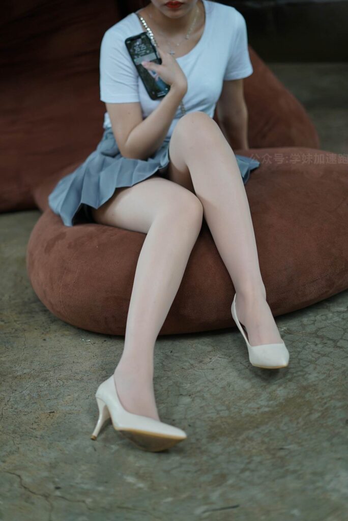 學妹加速跑 XM028《小唐学妹4(含SP)》[89P/1V/189MB]插图1