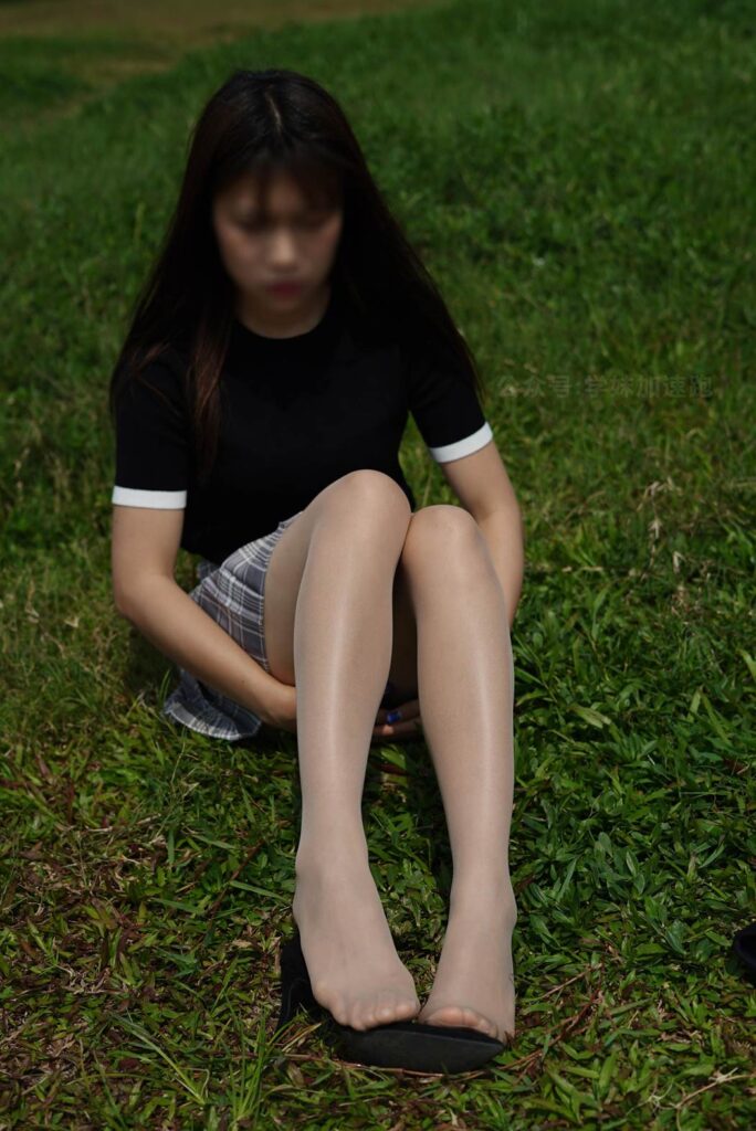 學妹加速跑 XM029《小云学妹4(含SP)》[89P/1V/305MB]插图1