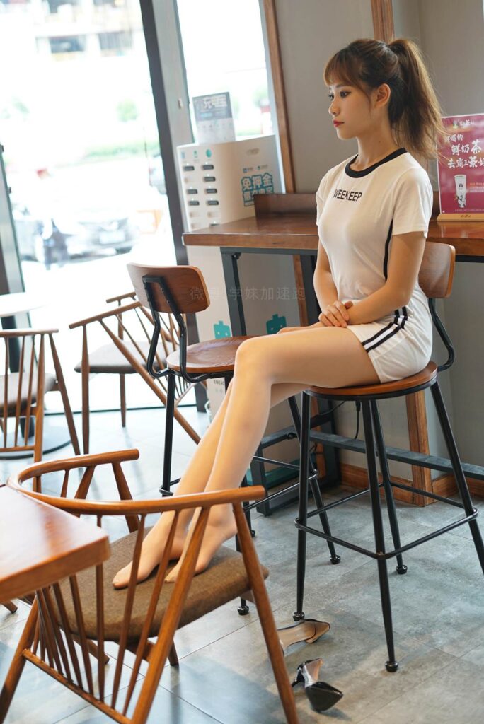 學妹加速跑 XM051 琪琪《很动感的少女》[98P/1V/234MB]插图1