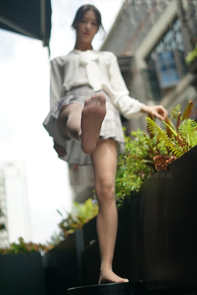 學妹加速跑 XM081《大二见习生小七》[94P/1V/259MB]插图3