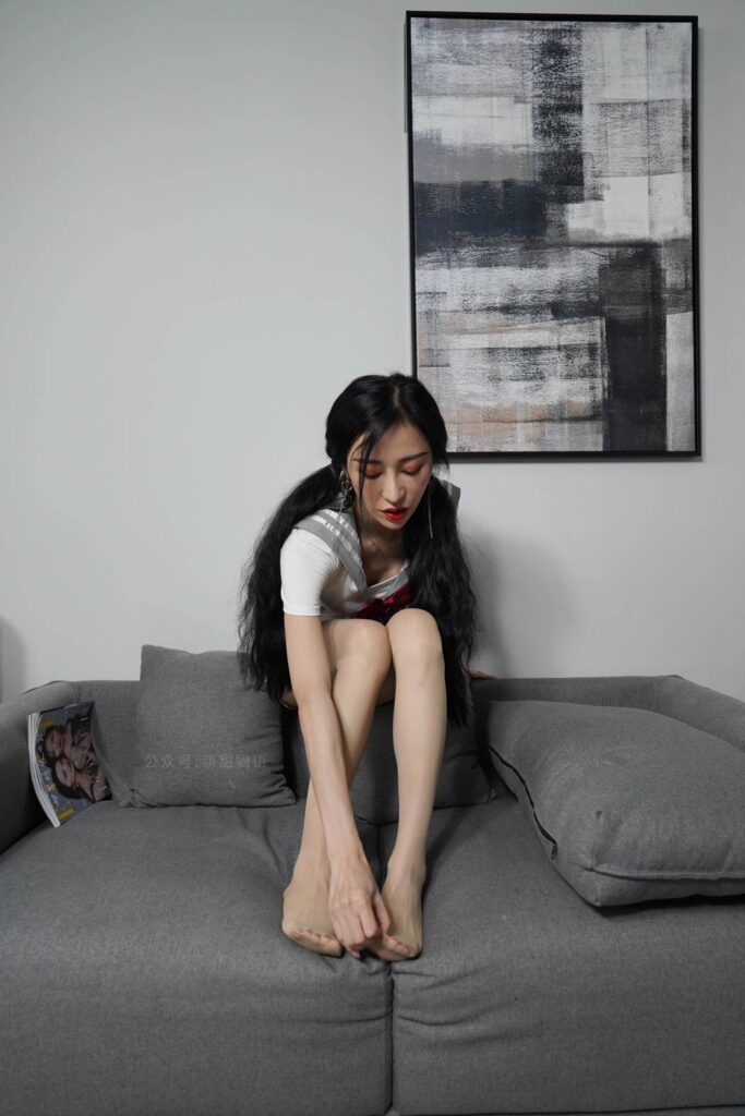 萌甜物语 XM104 萌萌《双马尾水手服-萌萌》[84P/1V/296MB]插图2