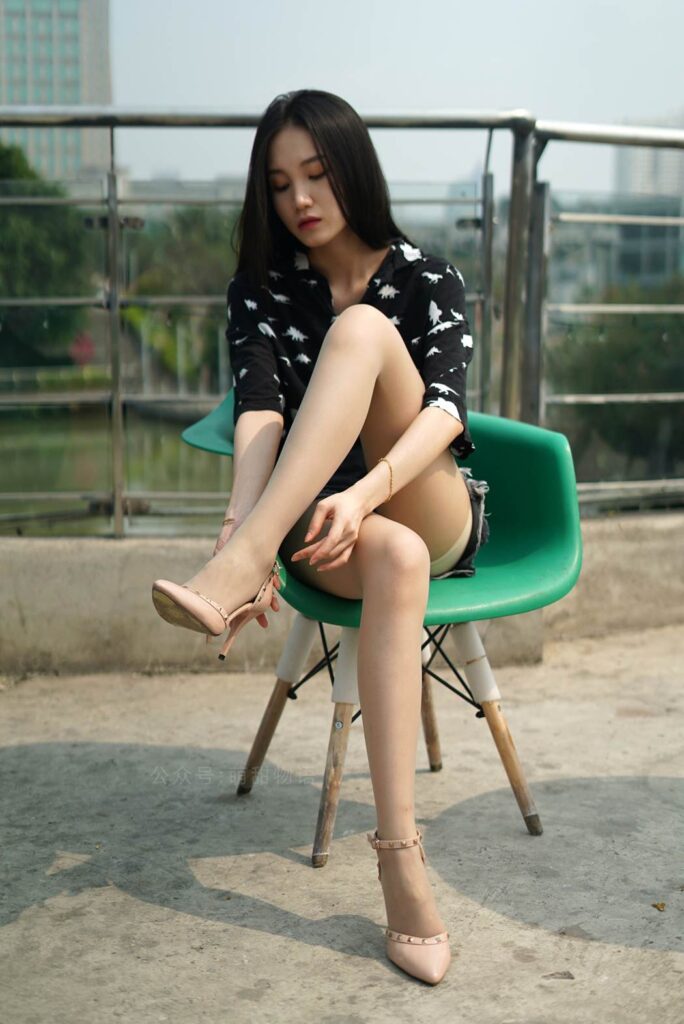 萌甜物语 XM153 腿腿《坐稳了，出发了！》[99P/1V/784MB]插图3