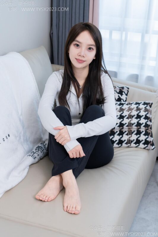 甜予摄影 NO.169 贝壳-帆布鞋、白棉袜、裸足[130P/2V/9.98GB]-无料摄影圈