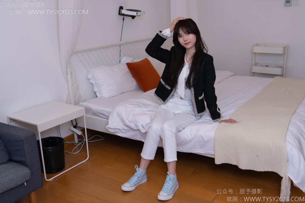 甜予摄影 NO.171 璇璇-帆布鞋、白棉袜、抖腿剧情[151P/2V/10.5GB]插图3