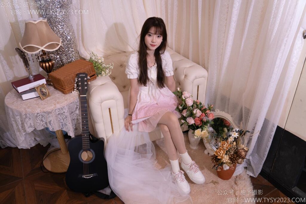 甜予摄影 NO.177 璇璇-板鞋、白棉袜、薄肉[129P/2V/9.97GB]插图2