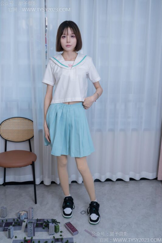 甜予摄影 NO.182 珞珞-板鞋、白棉袜、厚肉丝、小人国剧情[134P/2V/10.5GB]-无料摄影圈