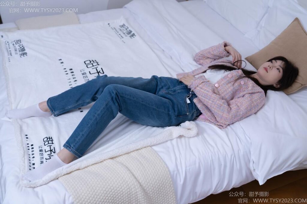 甜予摄影 NO.189 璇璇-帆布鞋、裸足、抖腿剧情[134P/2V/10.1GB]插图3