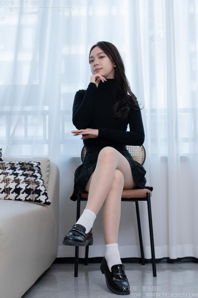 甜予摄影 NO.191 贝壳-皮鞋、白棉袜、薄肉丝[135P/2V/9.37GB]插图3