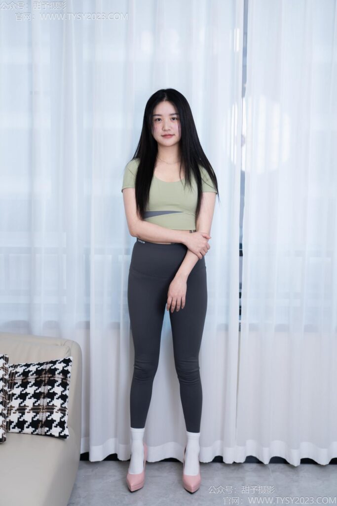 甜予摄影 NO.192 澜澜-高跟鞋、白棉袜、裸足[134P/2V/9.32GB]插图3