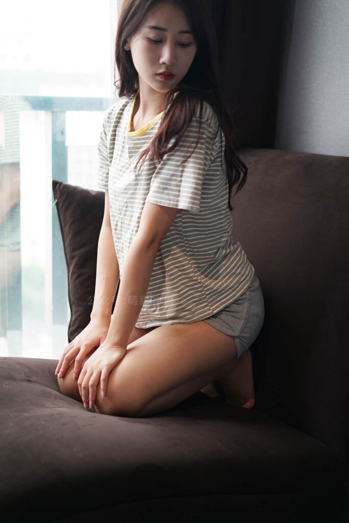 萌甜物语 XM218 佳儿《短裤配裤袜》[114P/1V/740MB]插图3