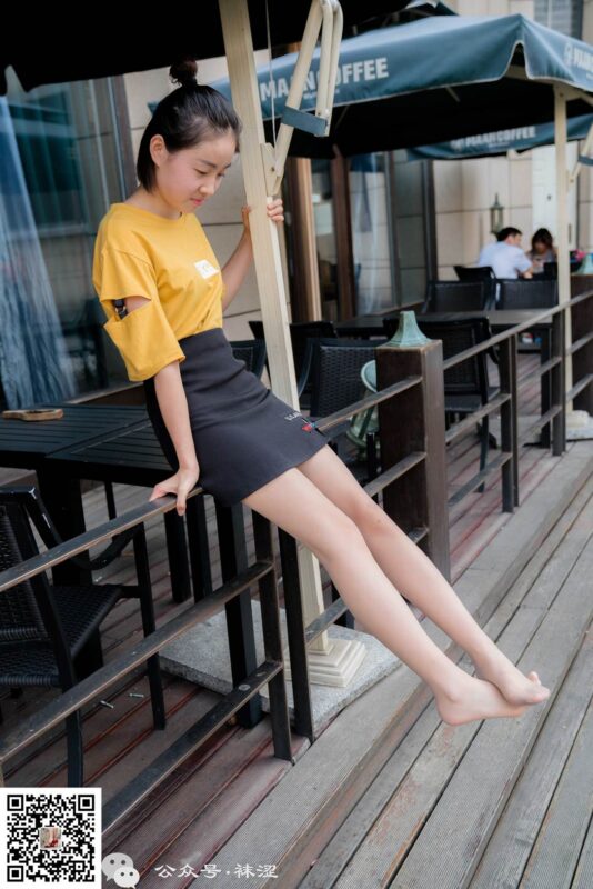 袜涩写真 VOL.004 新人第一次试镜 [33P/66MB]-无料摄影圈