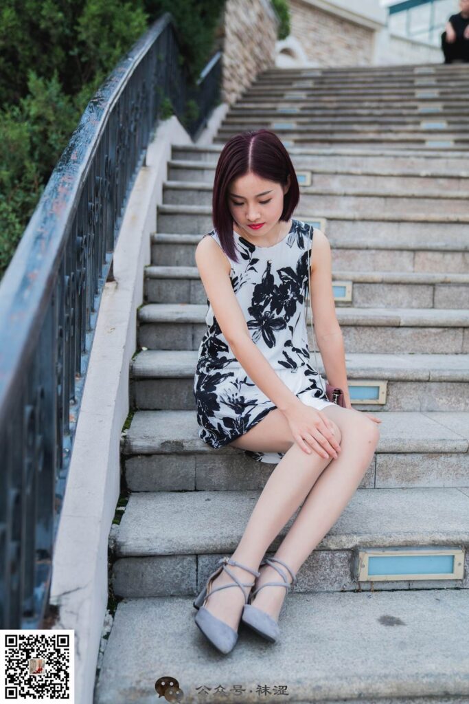 袜涩写真 VOL.007 蓝色港湾夜拍 [60P/267MB]插图1