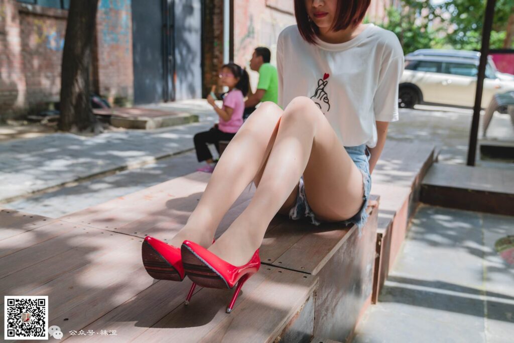 袜涩写真 VOL.08 798艺术区 [90P/346MB]插图3