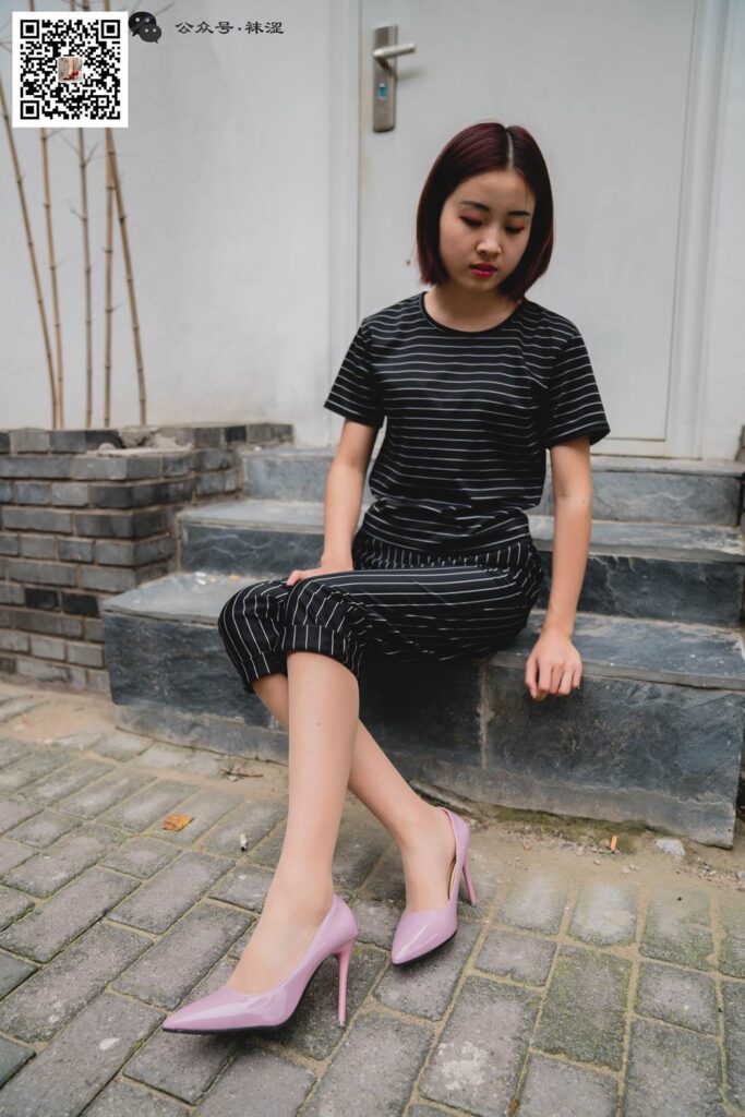 袜涩写真 VOL.009 裤内有丝袜，纵享新丝滑 [59P/256MB]插图3