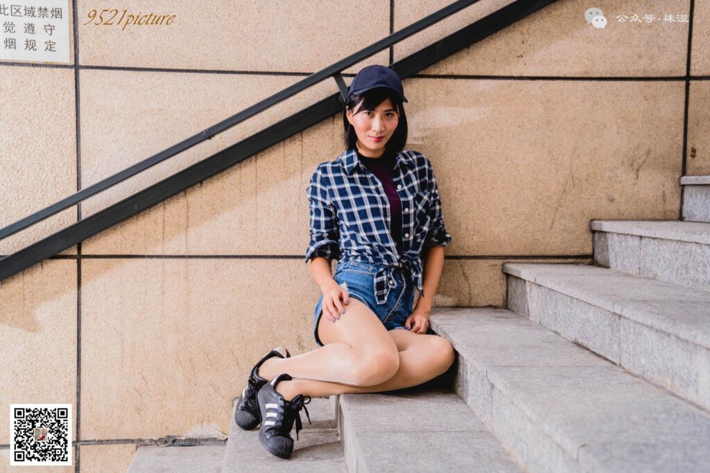 袜涩写真 VOL.012 运动风，油亮丝 [56P/152MB]插图3