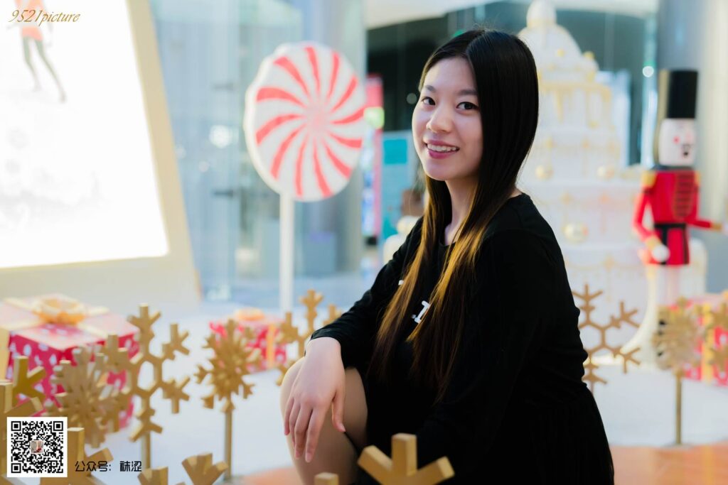 袜涩写真 VOL.016 天鹅绒的柔很多人不懂 [66P/3V/1.12G]插图1