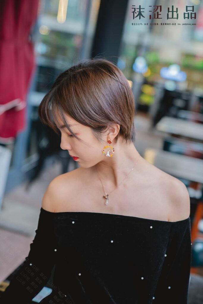 袜涩写真 VOL.034 乐乐灰丝互动图集 [80P/1.51G]插图1