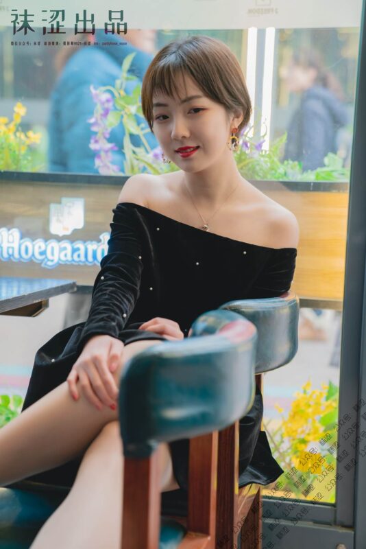 袜涩写真 VOL.034 乐乐灰丝互动图集 [80P/1.51G]-无料摄影圈